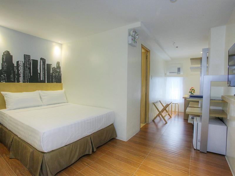 Fersal Hotel Makati Avenue Makati City Екстер'єр фото